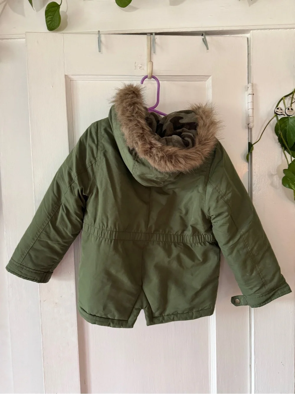 Carter's Olive Green Hooded Puffer Coat with Faux Fur Trim m size 5-6